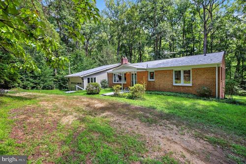 2720 Hidden Valley Rd, ACCOKEEK, MD, 20607-9640 | Card Image