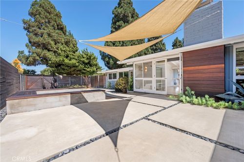 3033 Volk Ave, Long Beach, CA, 90808-4337 | Card Image