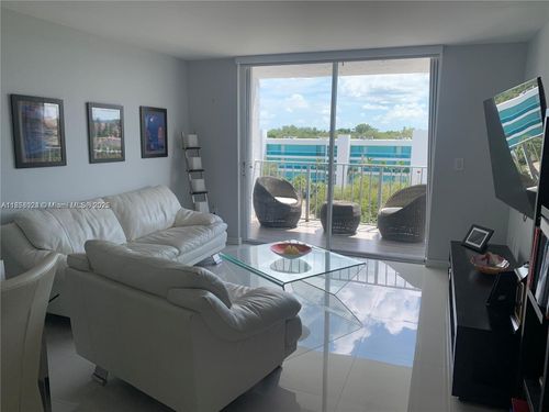apt-g607-650 Ne 64th St, Miami, FL, 33138-6270 | Card Image