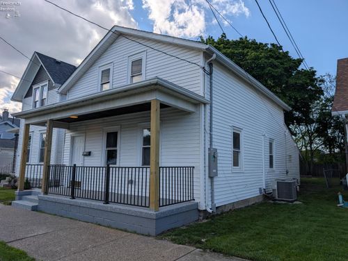 1105 W Adams St, Sandusky, OH, 44870-2282 | Card Image