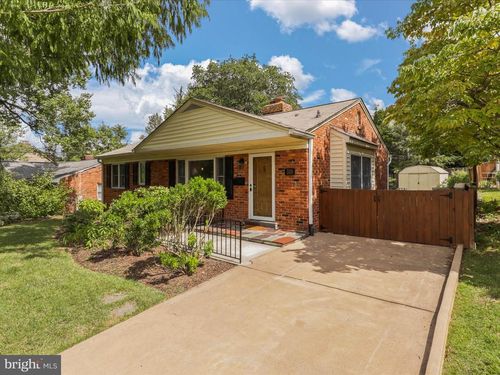 310 N Underwood St, FALLS CHURCH, VA, 22046-3651 | Card Image
