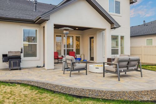 4201 E Grayson Dr, Meridian, ID, 83642-1011 | Card Image