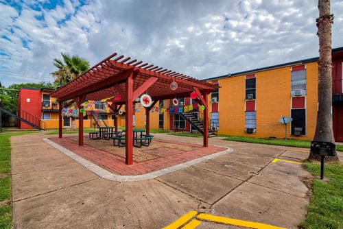 11-4300 S Shaver Street, Houston, TX, 77034 | Card Image