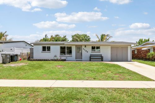 3796 Gull Rd, Palm Beach Gardens, FL, 33410-2262 | Card Image