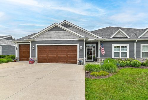 123 Phantom Lake Ct, Mukwonago, WI, 53149-5603 | Card Image