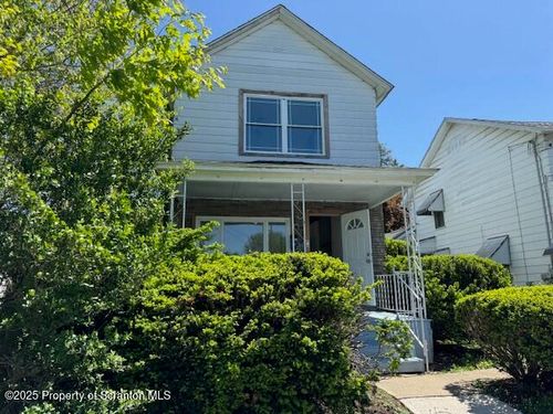 742 Donnelly St, Duryea, PA, 18642-1516 | Card Image