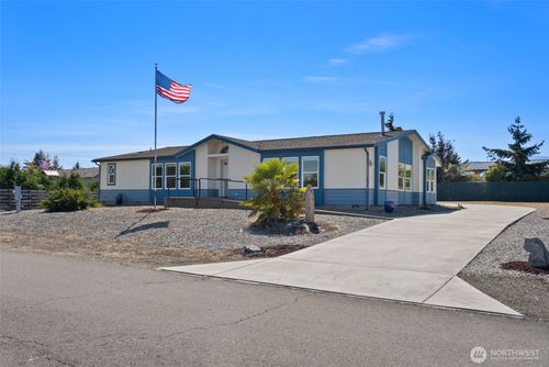31 Chiesa Pl, Sequim, WA, 98382-7082 | Card Image