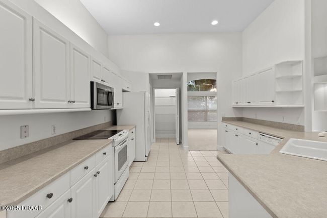 19 Black Water Way, House other with 3 bedrooms, 4 bathrooms and null parking in ORMOND BEACH FL | Image 9