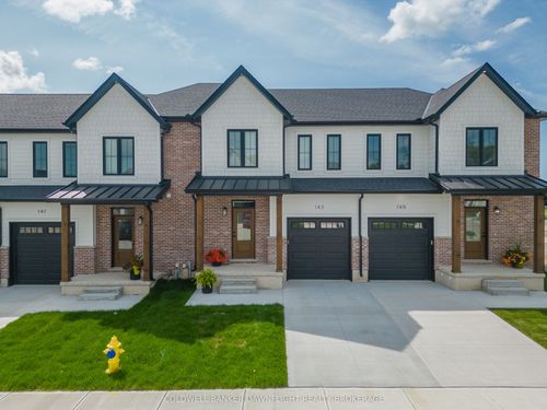 19-147 Scotts Drive, Lucan Biddulph, ON, N0M2J0 | Card Image