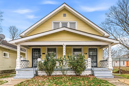 630 N Gladstone Ave, Indianapolis, IN, 46201-2643 | Card Image