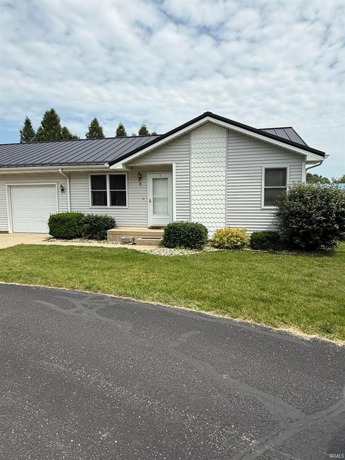 unit-8-1001 N Harrison St, Syracuse, IN, 46567-1071 | Card Image