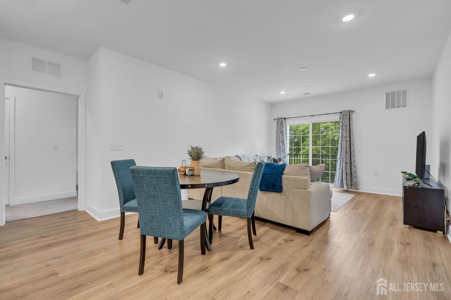 Residential Lease in Monroe 3