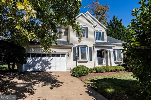47118 Garrett Pl, STERLING, VA, 20165-7523 | Card Image