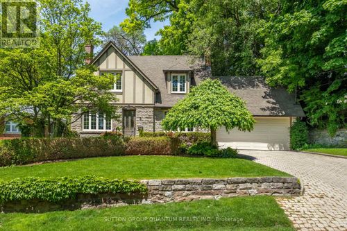 8 Riverside Crescent, Toronto (High Park-Swansea), ON, M6S1B6 | Card Image