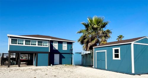 151 Neptune, Sargent, TX, 77414-8823 | Card Image
