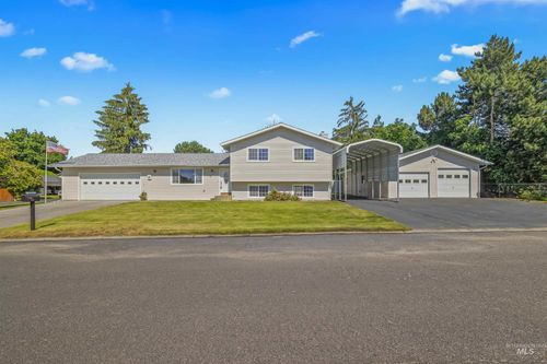 3713 20th St, Lewiston, ID, 83501-6144 | Card Image
