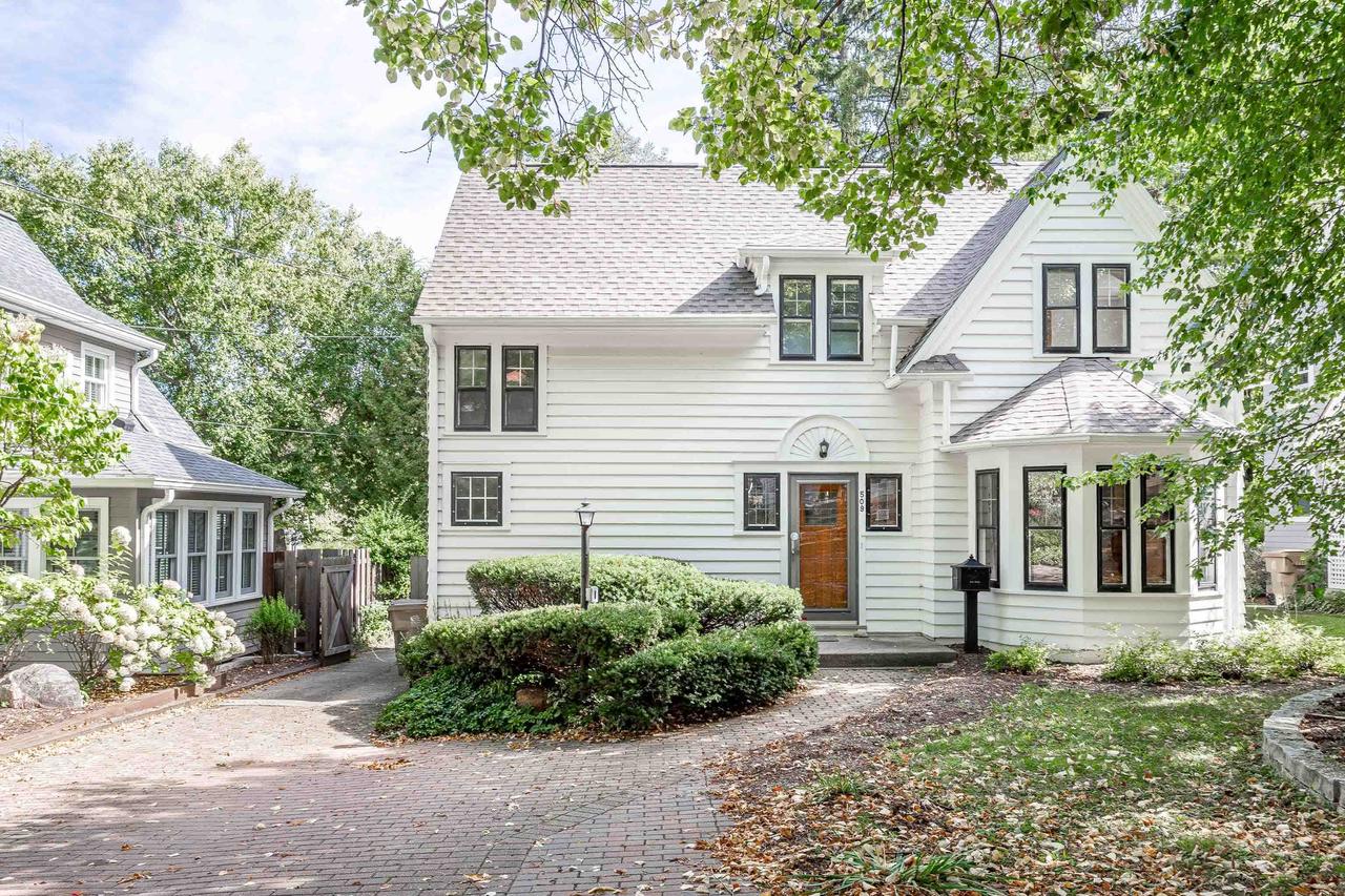 Virginia Ter, Madison, WI 53726