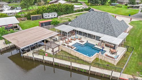 20643 Buns Ln, Springfield, LA, 70462-7657 | Card Image