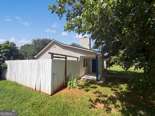 2 Ember Way, Cartersville, GA, 30120-2072 | Card Image