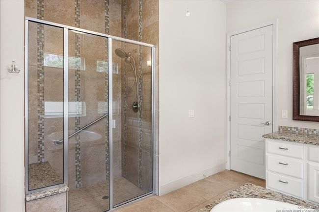 30171 Setterfeld Cir, House other with 4 bedrooms, 4 bathrooms and null parking in Fair Oaks Ranch TX | Image 21