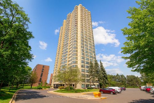 1707-8 Lisa St, Brampton, ON, L6T4S6 | Card Image