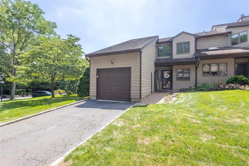 64 Jeremy Cir, Nesconset, NY, 11767-2942 | Card Image