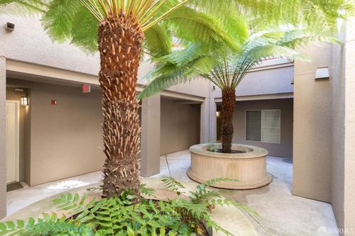 108-240 Caldecott Ln, Oakland, CA, 94618-2411 | Card Image