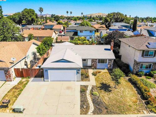 522 Honker Ln, Suisun City, CA, 94585 | Card Image