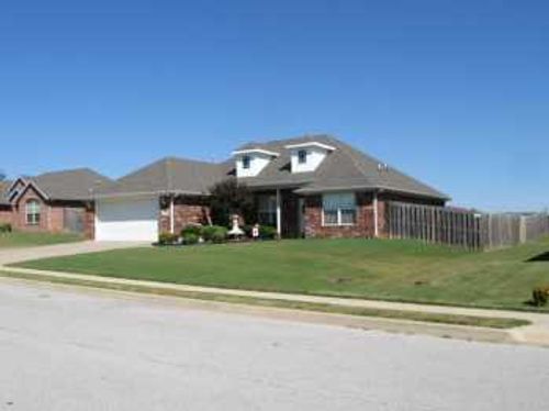 231 Beasley Dr, Centerton, AR, 72719-9475 | Card Image