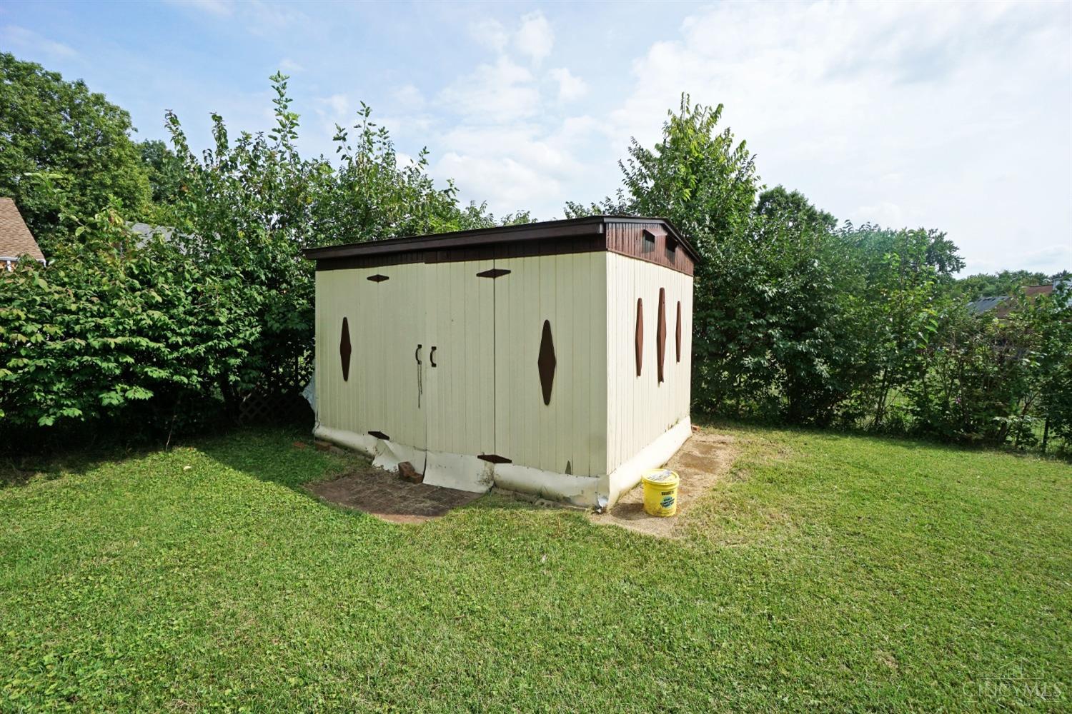 Edgebrook Dr, Cincinnati, OH 45248 #1