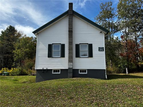 8586 Sands Creek Rd, Hancock, NY, 13783 | Card Image