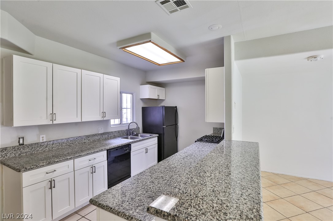 Lamont St, Las Vegas, NV 89115