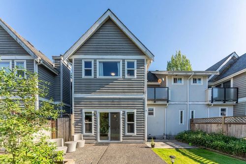 13-1135 Lansdowne Dr, Coquitlam, BC, V3B7K6 | Card Image