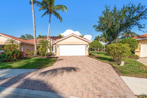 14190 Fall Creek Ct, NAPLES, FL, 34114-8623 | Card Image