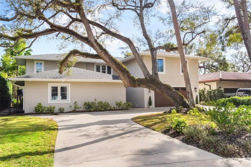 5018 S The Riviera St, TAMPA, FL, 33609-3613 | Card Image