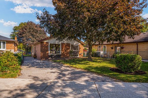 80 Wantanopa Cres, Scarborough, ON, M1H2B4 | Card Image