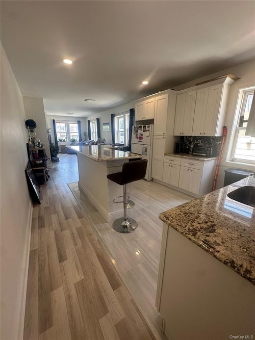 apt-1a-262 Neptune Blvd, Long Beach, NY, 11561-3700 | Card Image