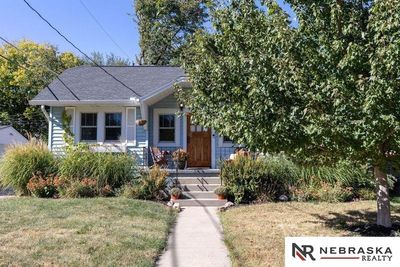 1210 S 44th Street, House other with 3 bedrooms, 1 bathrooms and 1 parking in Omaha NE | Image 2