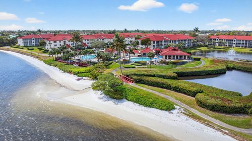 117-7030 Half Moon Cir, Hypoluxo, FL, 33462-5400 | Card Image