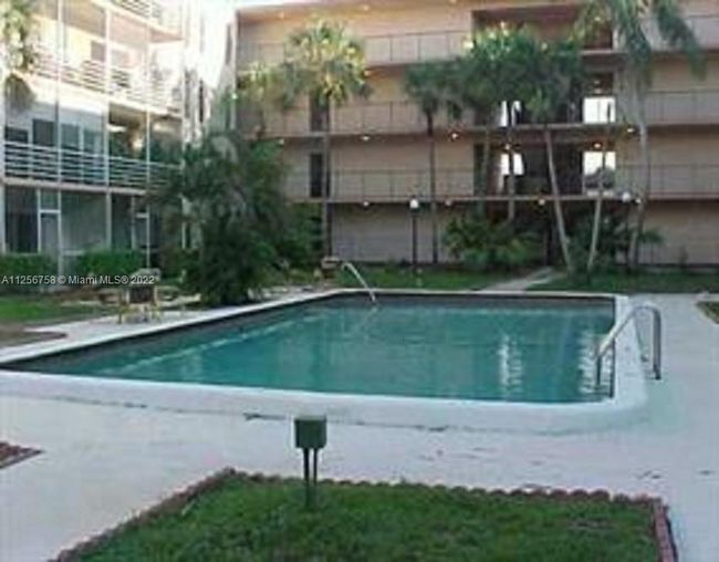 APT-110 - 4848 Nw 24 Th Ct, Condo with 1 bedrooms, 1 bathrooms and null parking in Lauderdale Lakes FL | Image 26