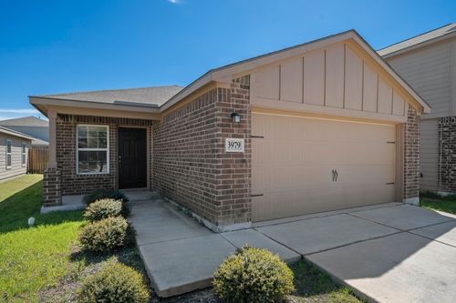 3979 Turtle Crk, New Braunfels, TX, 78132-0135 | Card Image
