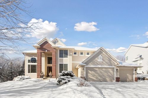 9176 Cold Stream Ln, Eden Prairie, MN, 55347-1945 | Card Image