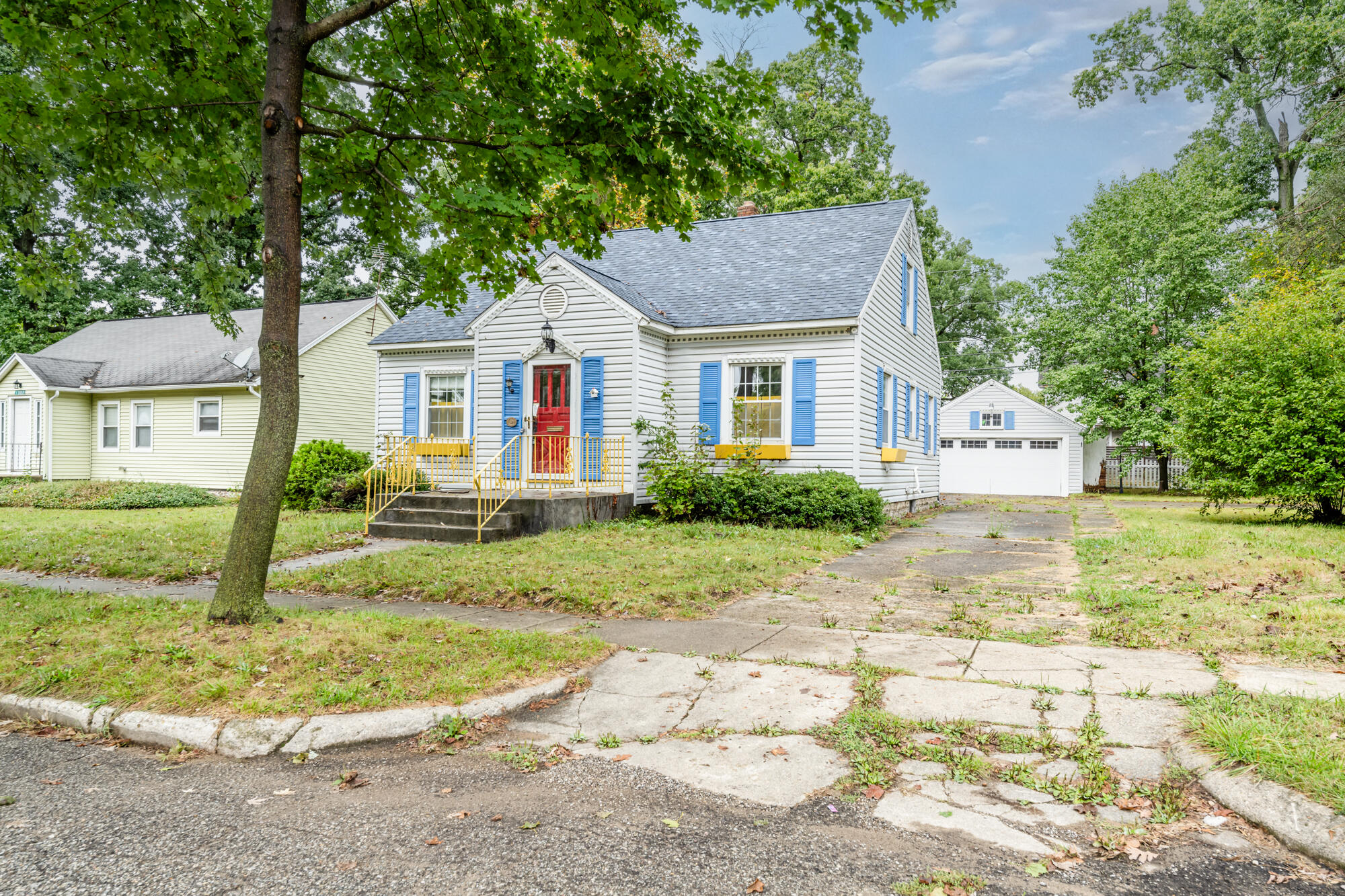 Hickory St, Niles, MI 49120