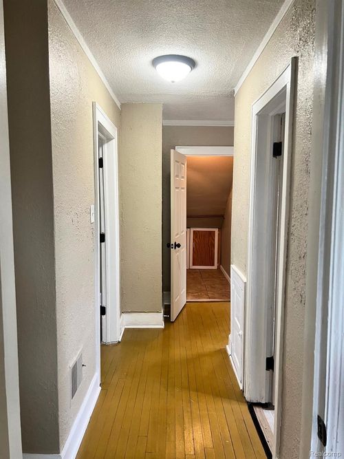 16230 Griggs St, Detroit, MI, 48221-2855 | Card Image