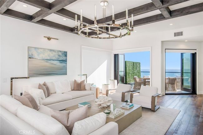 2492 Glenneyre St, House other with 4 bedrooms, 6 bathrooms and 2 parking in Laguna Beach CA | Image 7