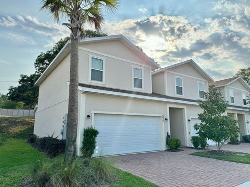 930 Lakefront Village Dr, CLERMONT, FL, 34711-3252 | Card Image