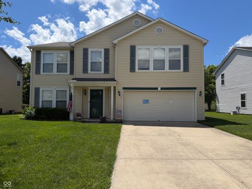 632 Runnymede Ct, Greenfield, IN, 46140-7019 | Card Image