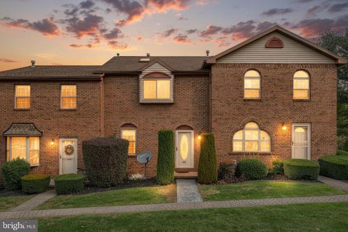 11-253 W Chestnut St, Dallastown, PA, 17313-1524 | Card Image