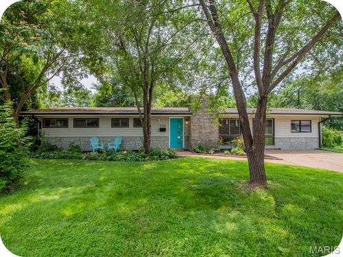 920 Volz Dr, Saint Louis, MO, 63126-1333 | Card Image