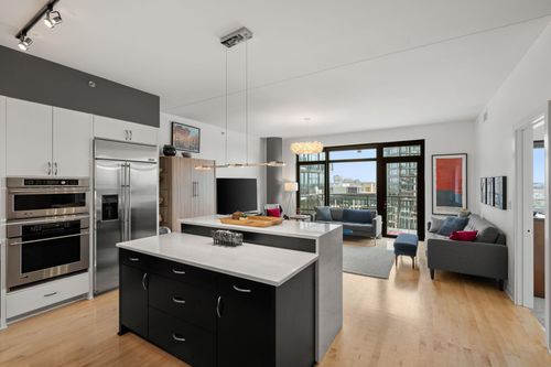 apt-1109-1120 S 2nd St, Minneapolis, MN, 55415-1309 | Card Image